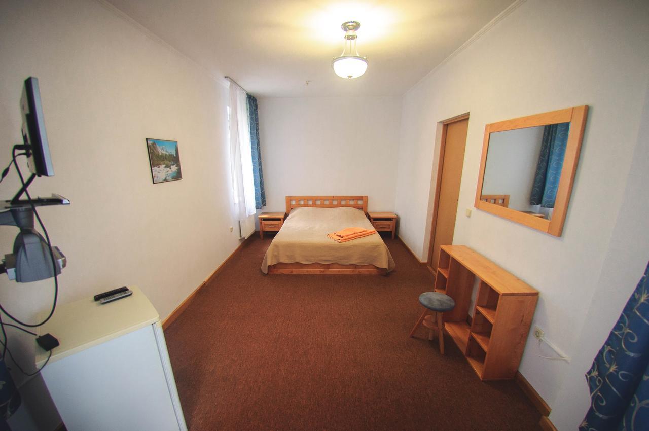 Hotel Radiola Yaremche Luaran gambar